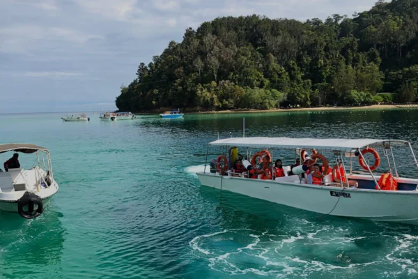 4D3N Full Sabah Immersion: Scenic Kundasang Highlands, Island Hopping & Cultural Experience