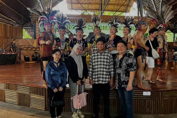 5D4N Kundasang Glamping to Water Fun– Epic Highlands, Islands & River Cruise Experience