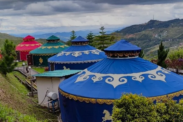 5D4N Kundasang Glamping to Water Fun– Epic Highlands, Islands & River Cruise Experience