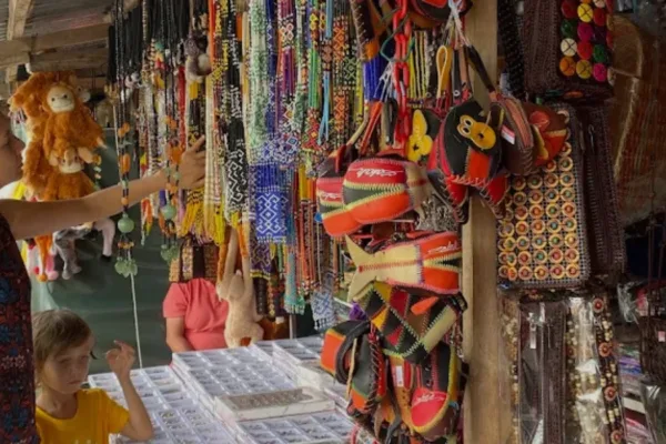 Kundasang Day Tour from Kota Kinabalu – Mount Kinabalu & Desa Dairy Farm