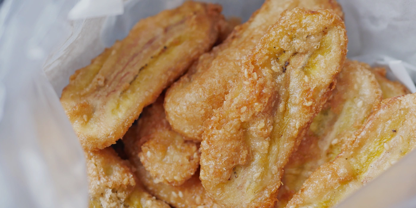 Pisang goreng freshly fried, dubbed as the best kundasang street food under RM10